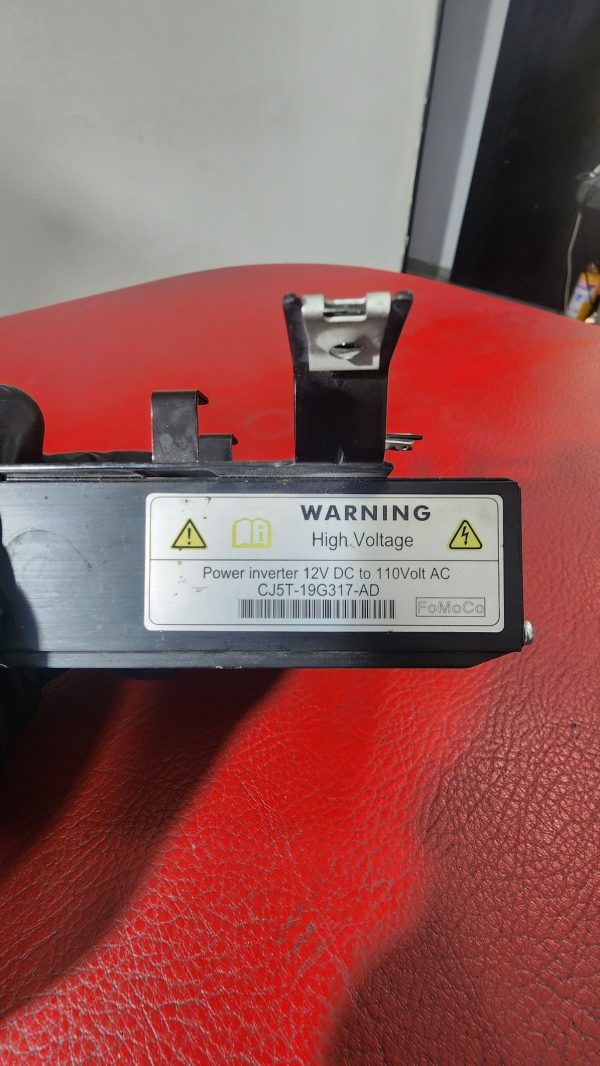 Modulo Inversor Corriente 12v dc a 110v ac Ford Escape