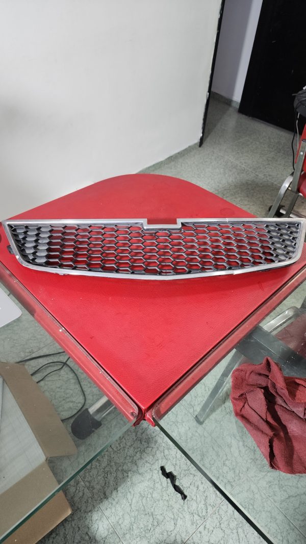 Persiana Delantera GM Tracker