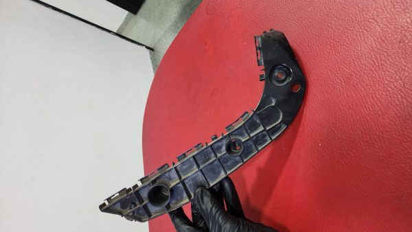 Guia de Bomper Delantera Toyota 4RUNNER DER